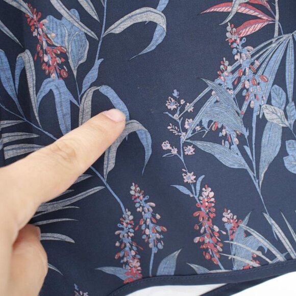 Travis mathew shorts Men's 34 8.5" Cool As A Coconut Boardshorts floral pockets - Picture 3 of 14